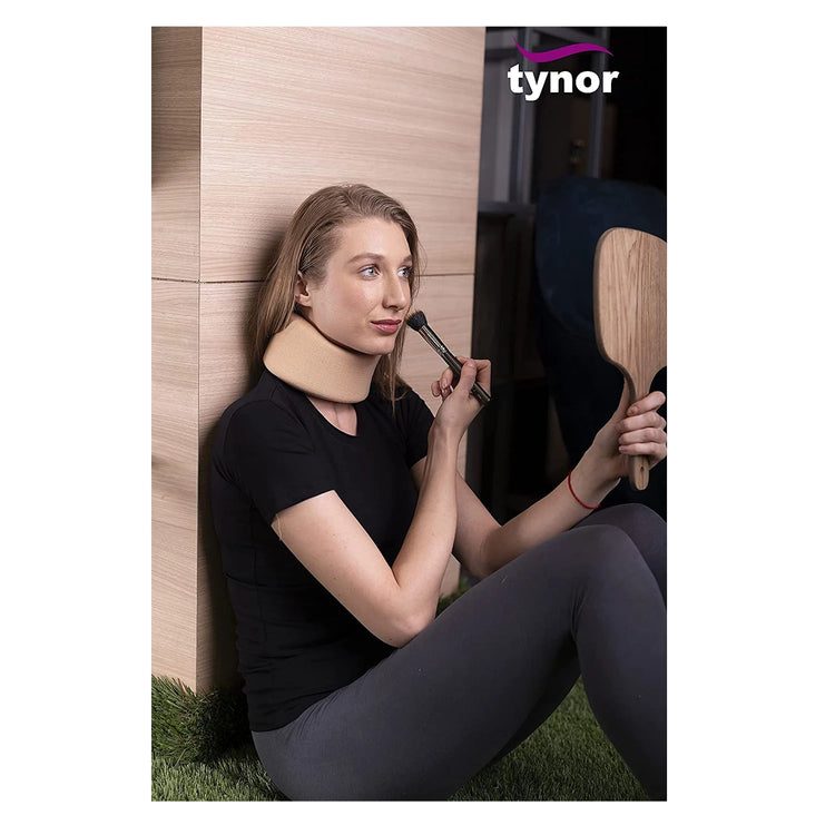 TYNOR CERVICAL COLLAR-M